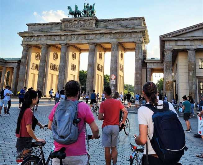 The East-West-Tour | Berlin Top Sights compact by Bike