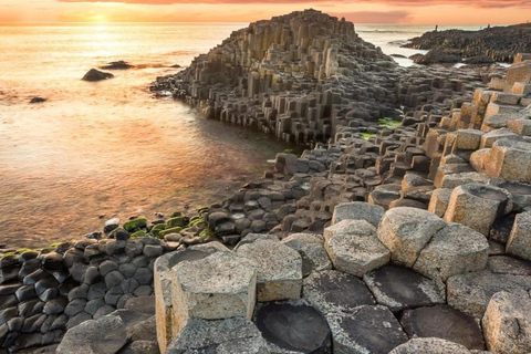 Noord-Ierland: dagtrip langs de Causeway Coastal RouteDagtocht langs de Causeway Coastal Route vanuit Derry