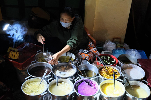 Hue Evening Foodie Cyclo Tour & Folk Music on Perfume River