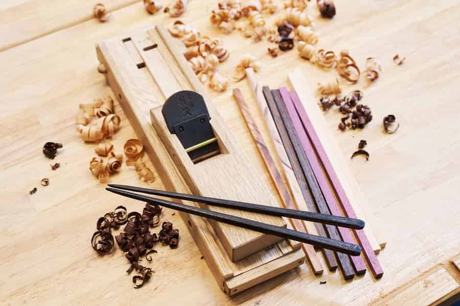 Tokio: Ginza-Workshop zur Herstellung von Essstäbchen & kulturelle Einblicke. Foto: GetYourGuide Tokio: Ginza-Workshop zur Herstellung von Essstäbchen & kulturelle Einblicke. Foto: GetYourGuide