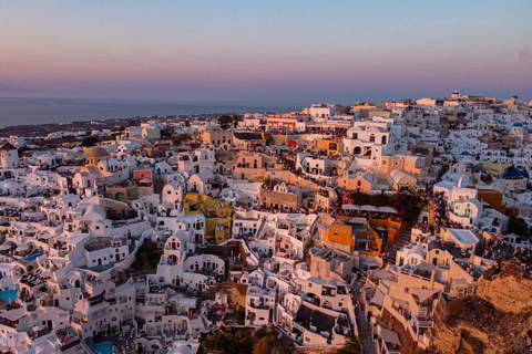 Da Fira: Tour in minibus dei punti salienti di Santorini con tramonto a Oia