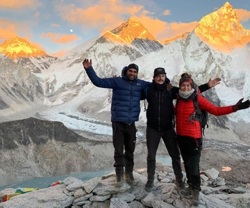 Kathmandu: 14-Day Everest Base Camp Trek with Meals