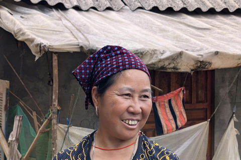 From Sapa: 1D Local Bac Ha Sunday Market Tour - Best Seller Bac Ha Market Tour with Local Lunch ( Lunch Included )