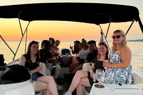 Zadar: Naplemente hajókirándulás korlátlan italfogyasztással
