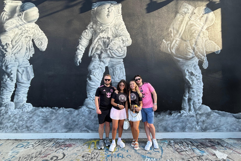 Miami: Graffiti & Street Art Tour in Wynwood Wynwood Graffiti’s Private Tour 2h