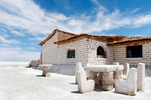 Au départ de Puno, excursion de 3 jours à La Paz et aux salines d&#039;Uyuni.Au départ de Puno| Excursion de 3 jours à La Paz et aux salines d&#039;Uyuni