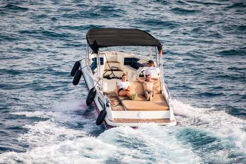 Split: Excursão de meio dia à Lagoa Azul, naufrágio e passeio de barco em TrogirSplit: Passeio de Barco de Meio Dia à Lagoa Azul, Naufrágio e Trogir