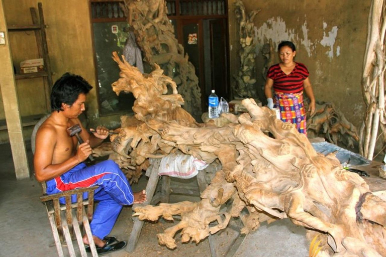 Bali: Visita guiada al Centro de Tallado en Madera de la Aldea de Mas