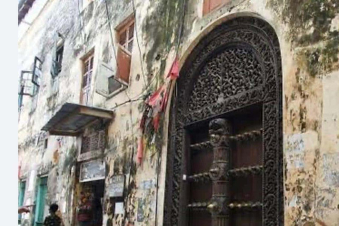 Zanzibar: Prison Island & Stone Town Half-Day Tour Hotel Transfers included ( prison fees 12 USD Pp excluded)