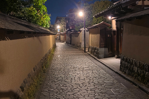 Kanazawa Night Tour Castle Samurai District & Optional Food Kanazawa Night Tour: Castle, Samurai District & Dinner