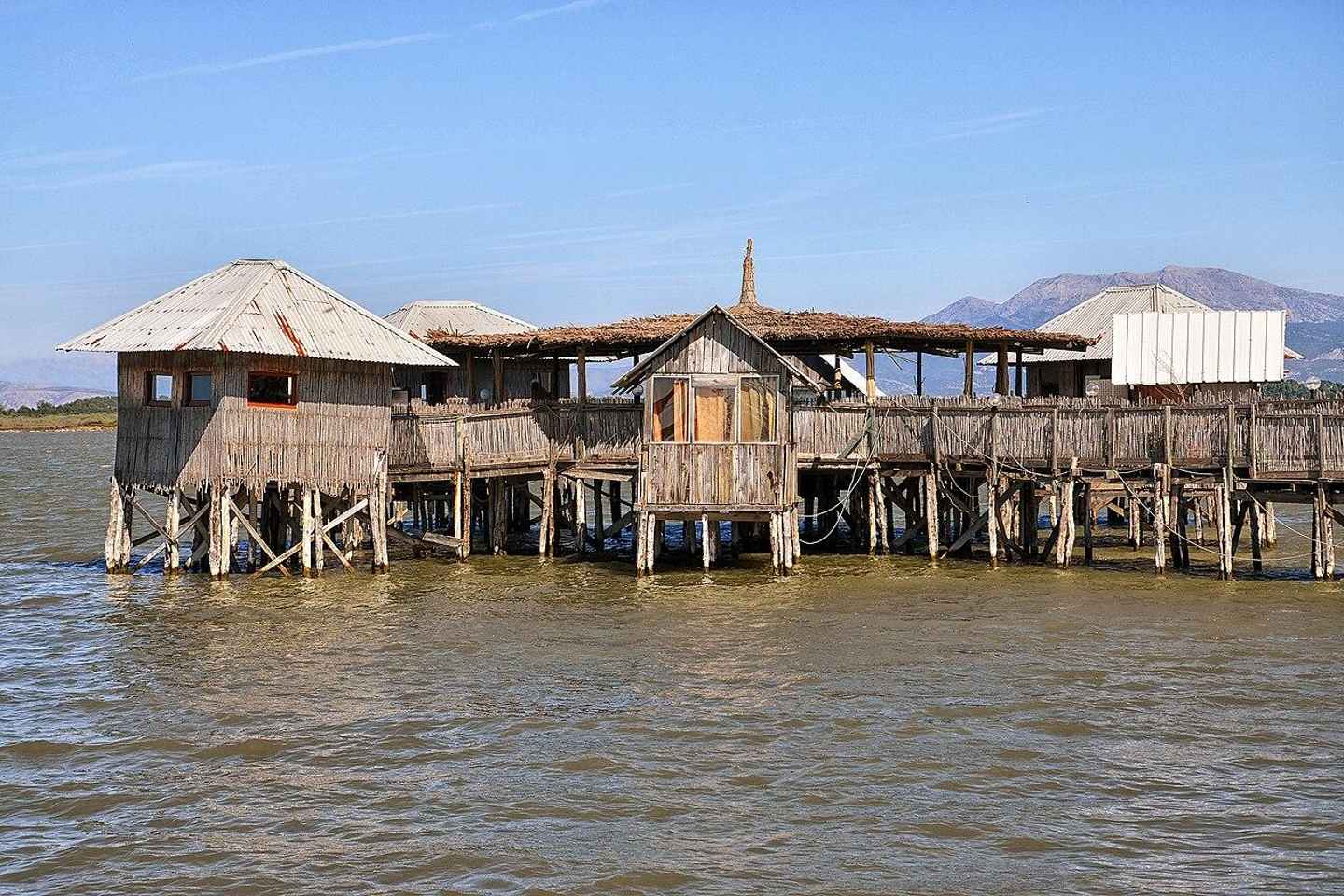 From Durrës: Albanian Riviera & Apollonia Tour with Meals