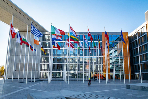 Financial Luxembourg: EU Heart, Kirchberg & Pfaffenthal Tour