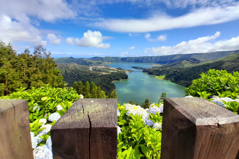 Ponta Delgada Kreuzfahrthafen: Die Blaue & Grüne See Tour