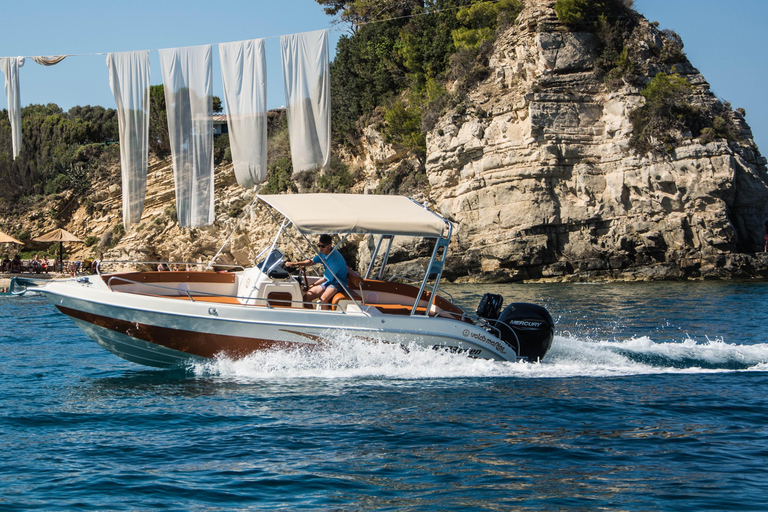 Zakynthos: Private Boat Rental for Marathonisi and the Caves of Keri Zakynthos: Private Boat Rental without a license for an unforgettable experience