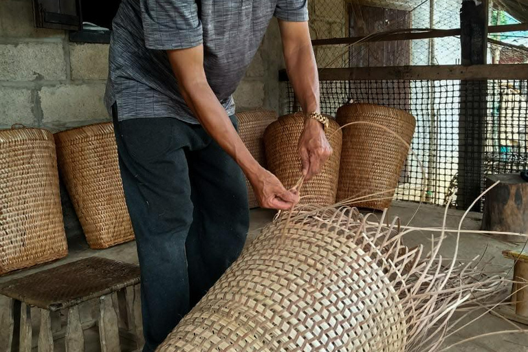 Vang Vieng: Guided Cultural Heritage & Waterfall Tour