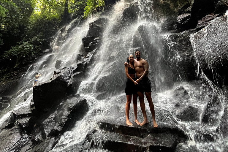 Ubud: tour privato delle gemme nascoste e delle cascateTour di un giorno intero con pranzo