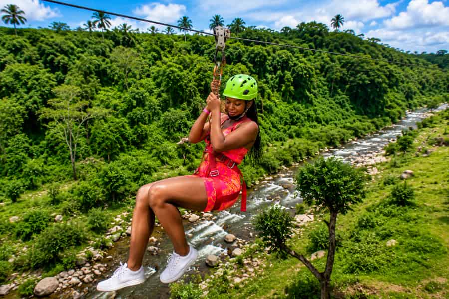 River Ryder Adventure Park: Buggy- und Zipline-Kombi. Foto: GetYourGuide River Ryder Adventure Park: Buggy- und Zipline-Kombi. Foto: GetYourGuide