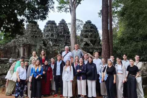 From Phnom Penh: Angkor Wat & Banteay Srei Full Day Tour Classic Private Tour (Hotel Pick-up)