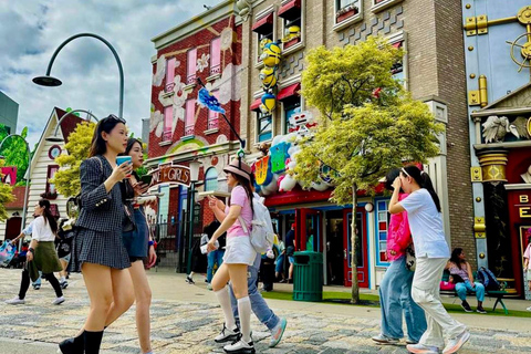 Osaka: Explore Cultural Gems with Pickup & Private Guide