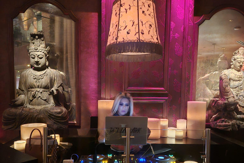 Las Vegas: Night Out at Clubs with Free Drinks and Party Bus Latin Club Crawl