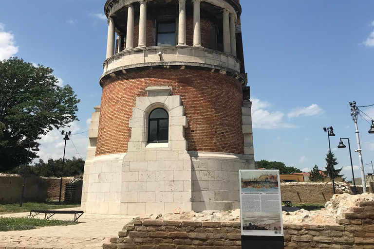 Belgrade: Zemun Private Walking Tour with a Local Guide Mini-Group