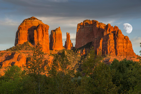 Private Sedona Driving Tour – Scenic Red Rock Landmarks