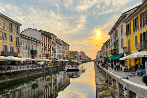 Mediolan: Wycieczka łodzią po kanale Navigli z aperitivoMediolan: Rejs wycieczkowy po kanale Navigli z aperitivo