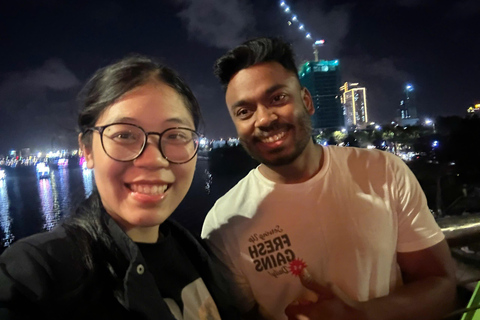 Avventura nella città di Da Nang: Cultura Storia Massaggio Tour privatoTour privato della città e del massaggio cieco in moto