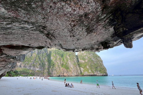 Phi Phi: First Group at Maya Bay, Avoid The Crowds Boat Tour [Full-Day] Maya Bay Speedboat Tour