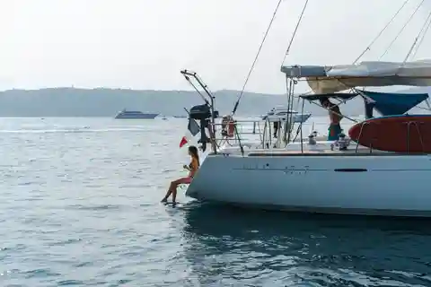 Visite privée en voilier - Baignade et paddle - Cap d'Antibes