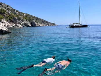 Hvar: playas privadas y relax