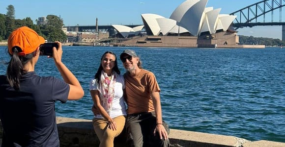 1/2-Day Sydney Sightseeing and Bondi Beach Tour