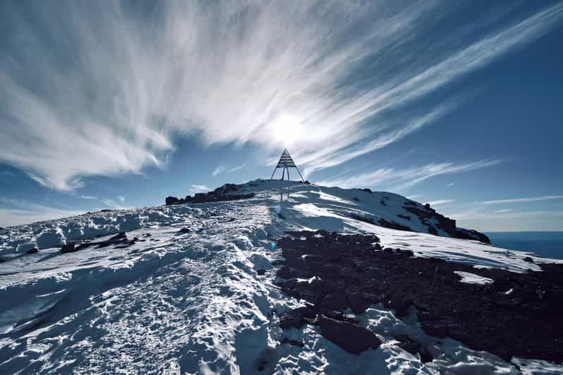 Marrakech: Tagestour durch das Dorf Imlil mit Wanderung zum Wasserfall ...