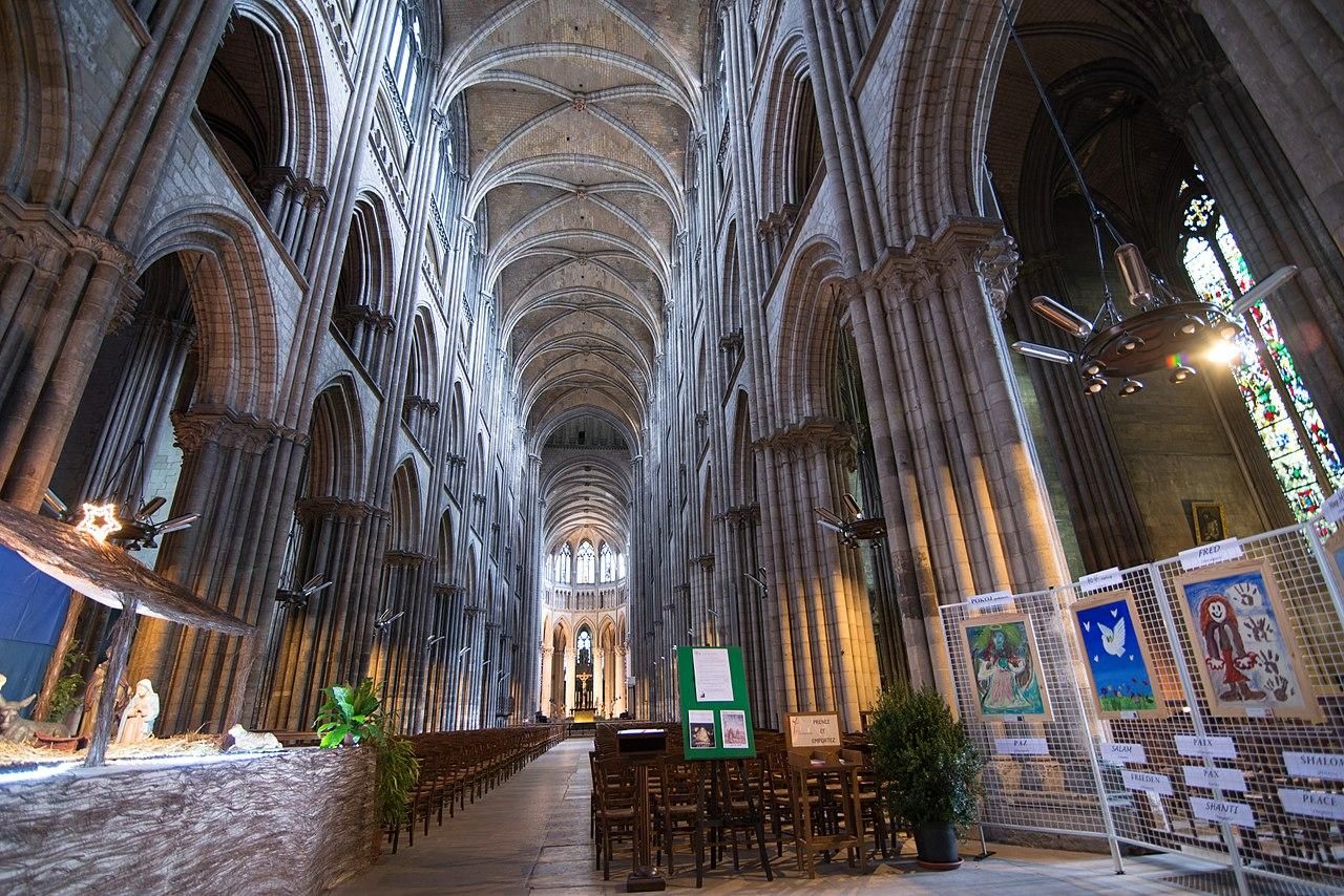 Rouen: Mittelalterliche Tagestour in der Normandie mit Abholung