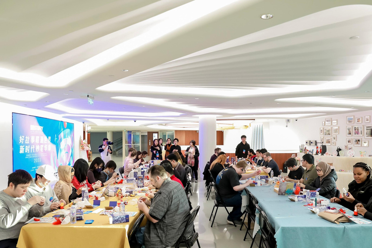 Shanghai Drama Experience: Discover Art of Chinese Theater