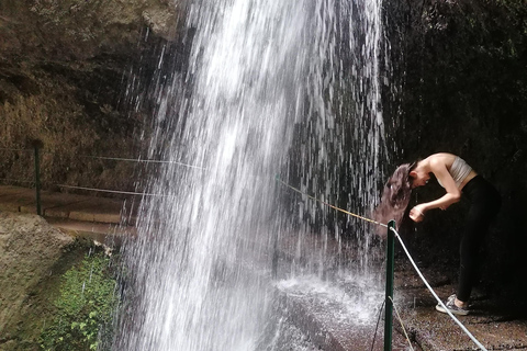 Moinhos Levada: Hin- und Rücktransfer &amp; Wanderung