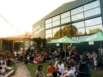 Berlin: Berliner Berg Brewery Tour with Beer Tasting