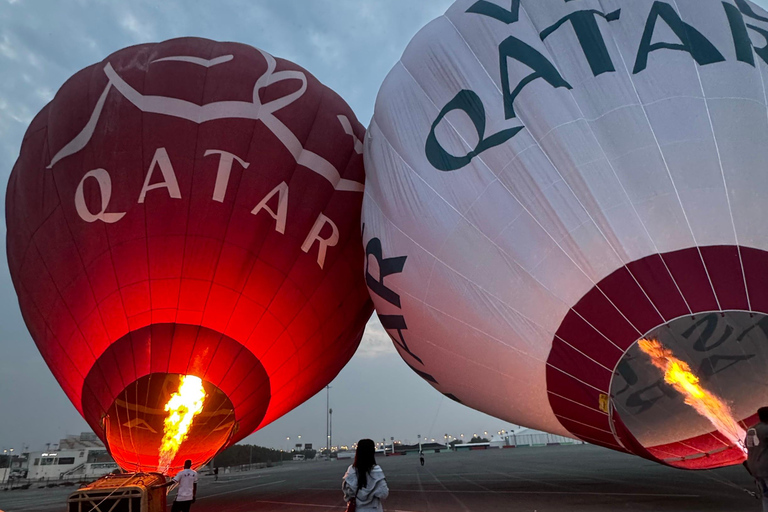 Doha: Sunrise Hot Air Balloon Flight