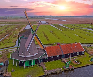 Amsterdam countryside tour by car
