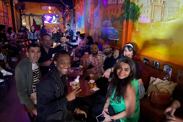 Hanoi Nightlife Bar Crawl: Music, Drinks & Good Vibes