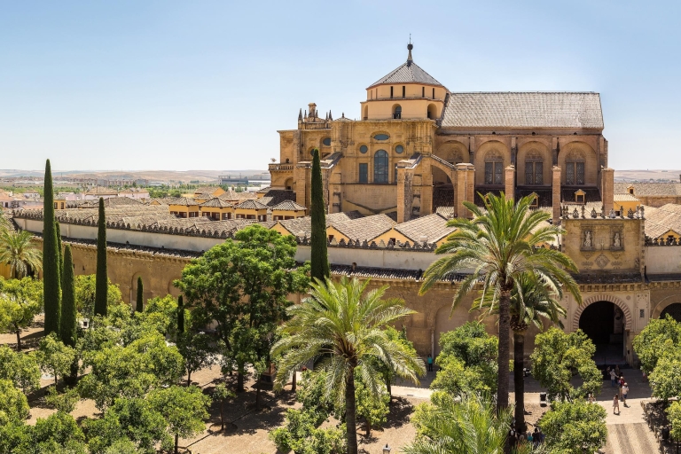 Z Madrytu: najlepsze atrakcje Kordoby w jeden dzień pociągiemNajlepsze atrakcje Kordoby z Madrytu w jeden dzień