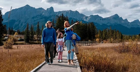 Canmore: Guided Food Walking Tour