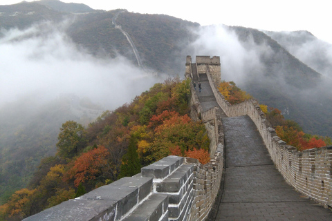 Beijing: Mutianyu Great Wall Chairlift Up & Toboggan Down Meet at Kempinski Hotel