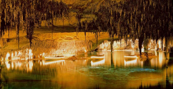 Mallorca: Halbtägige Tour zu den Naturwundern der Coves del Drac