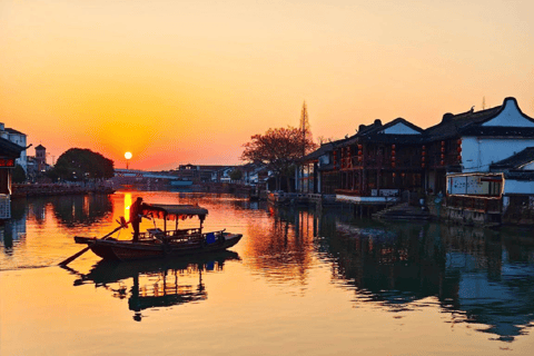 From Shanghai: Zhujiajiao Water Town Tour with Hotel Pickup