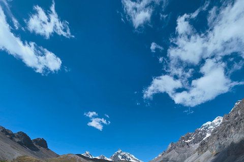 Balade à cheval dans l&#039;Ausangate et les 7 lacs - Journée complète - En groupeÉquitation à Ausangate 7 Lacs, journée complète - En groupe