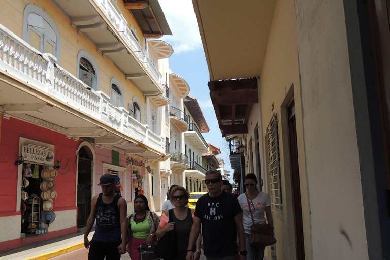Panama: Panama City Tour + Panama Canal (Miraflores Locks) Panama: Panama City Tour + Panama Canal Shared 5 Hours Spanish