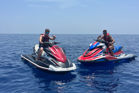 سانتا بونسا: مضمار سباق جيتسكي30 دقيقة