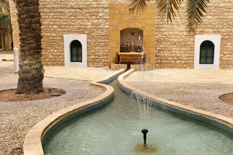 Riyad : visite guidée du palais Murabba avec prise en charge à l'hôtelRiyad : visite guidée du palais Murabba sans prise en charge à l'hôtel