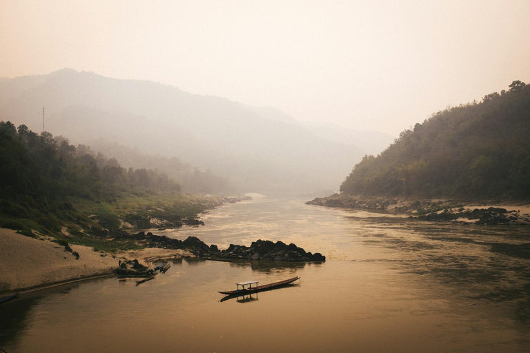 Von Chiang Rai: 2 Tage 1 Nacht Langsamboot nach Luang Prabang